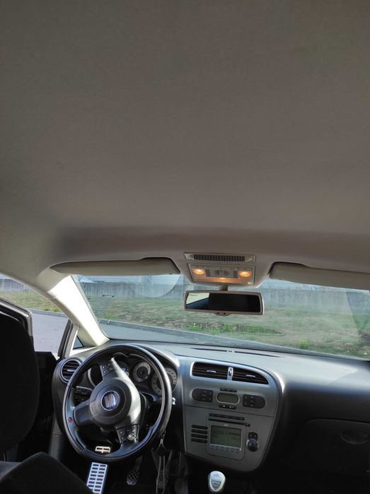 SEAT Leon — fotografia 8