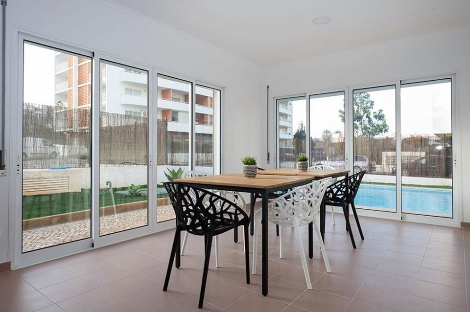 T2 Praia da Rocha,piscina e garagem