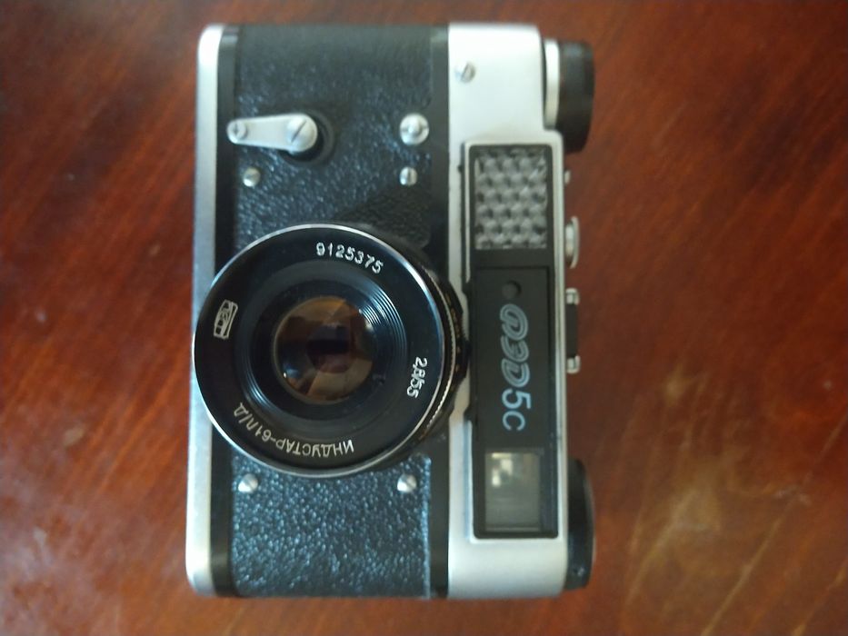 Продам новий плівковий фотоапарат ФЕД - 5С.
