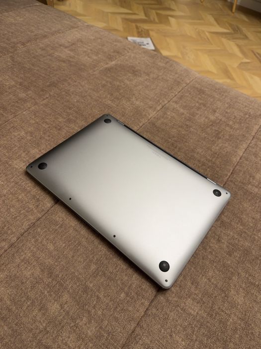 MacBook Pro 2020 M1 | 8gb Ram | SSD 256GB 93% АКБ 135  Циклів