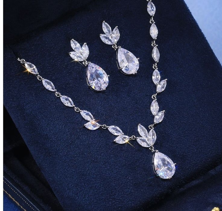 Nowy komplet biżuterii łańcuszek I kolczyki biżuteria ślubna prezent