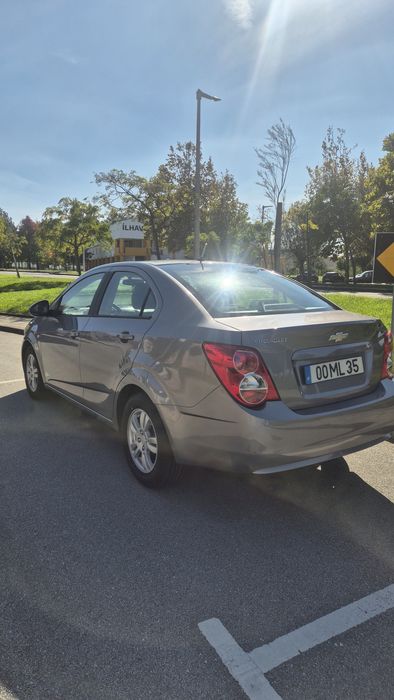 Chevrolet Aveo 1.2 LT (2011)