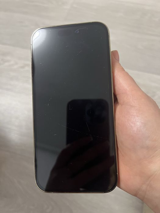 iPhone 14 pro / 128