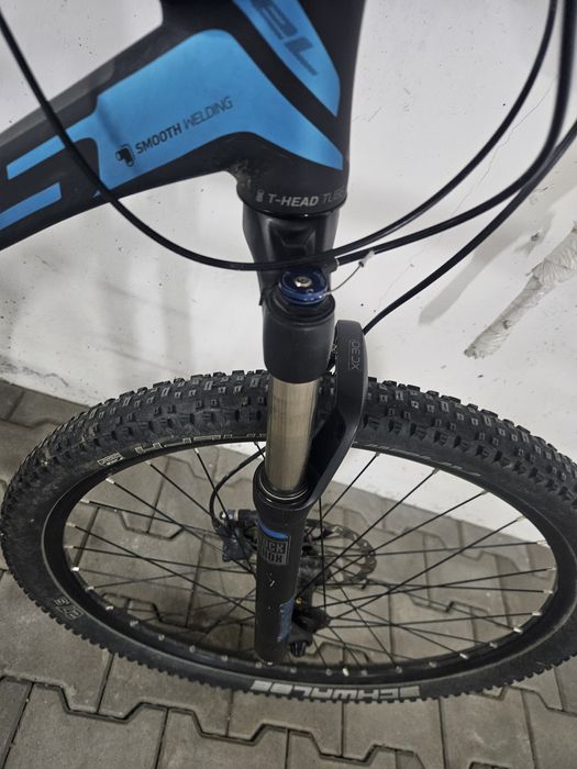 MTB Kross level r8 27.5 L