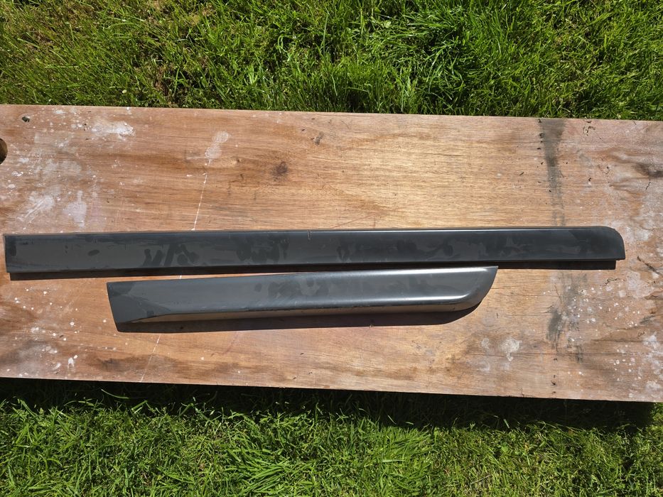 Audi S4 B6 listwy drzwi