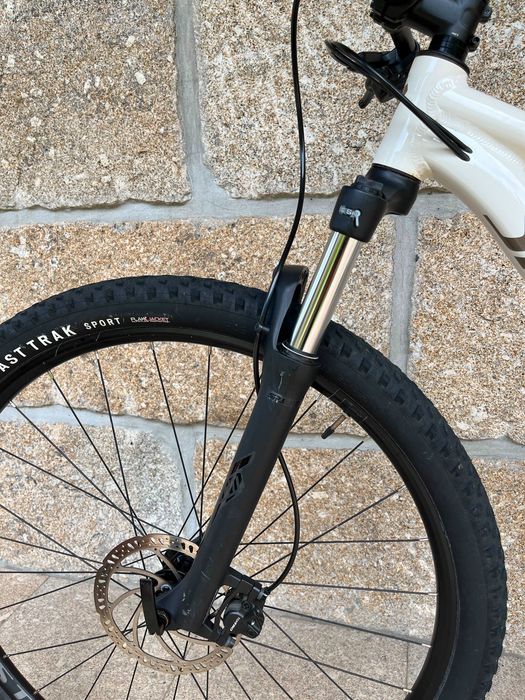 Bicicleta Specialized Rohopper 29
