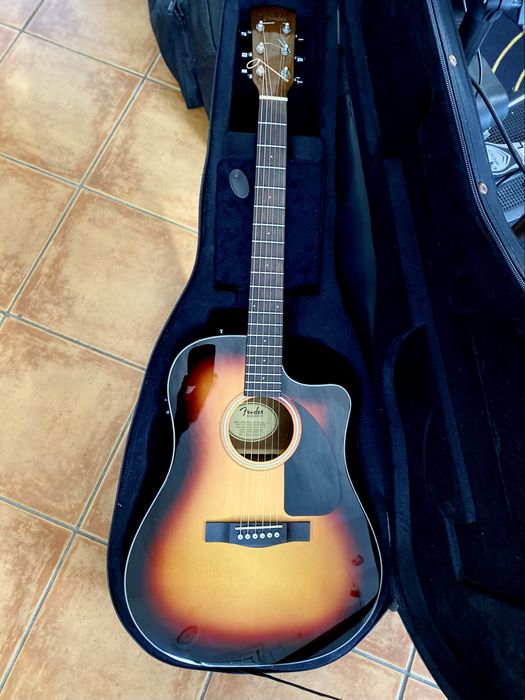 Guitarra Fender  Model: CD-60CE SB-DS- V2