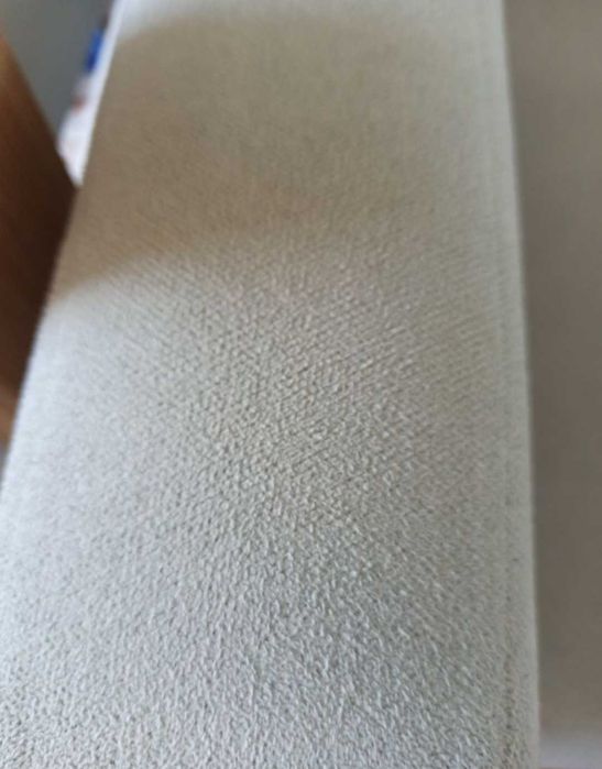 zgrabna sofa z funkcją spania