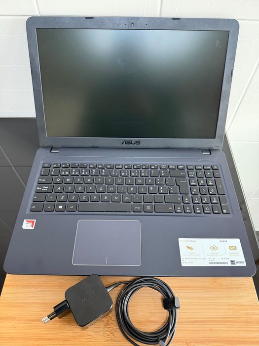 Portátil Asus VivoBook