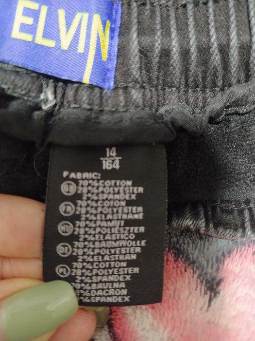 брюки на підлітка.