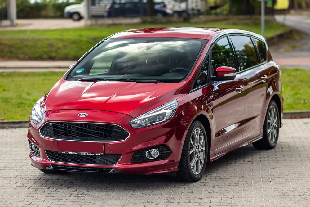 Ford S-Max