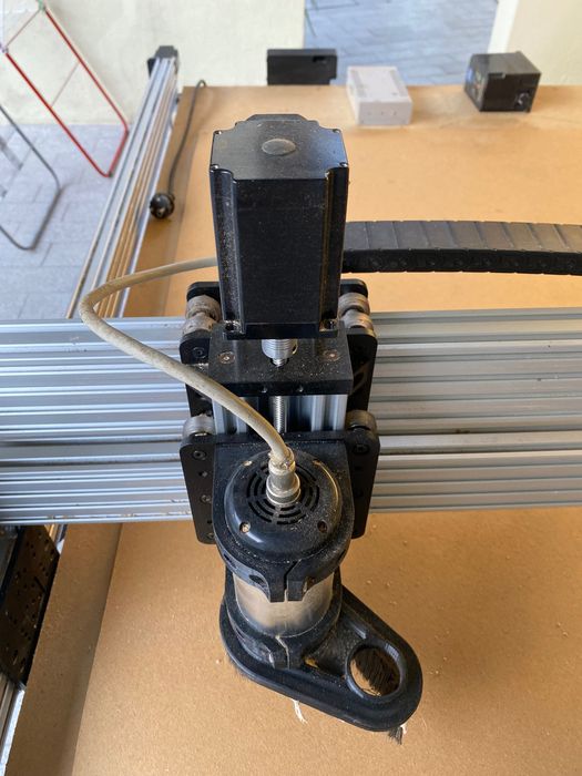 Máquina Cnc. Mais computador 700€