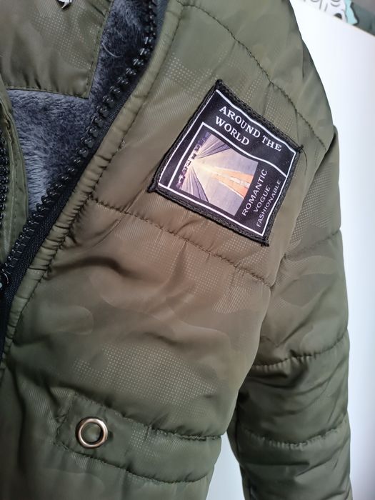 Kurtka zimowa 122/128