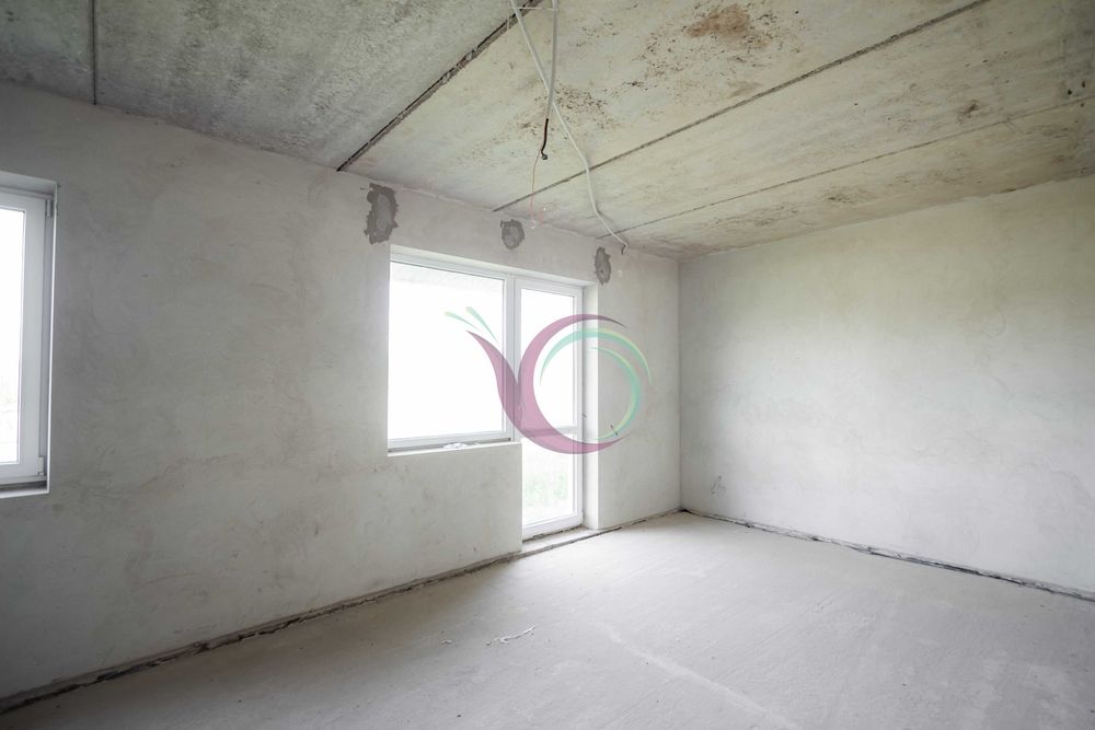 Таунхаус біля озера, в с. Гаразджа