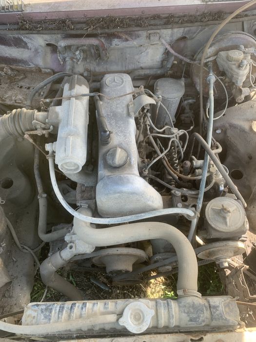 Двигун Mercedes W123 2.0-2.4 дизель