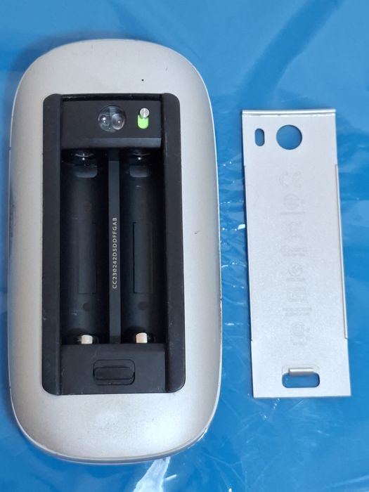 Apple Magic Mouse com Superfície Multi‑Touch Branco + Oferta