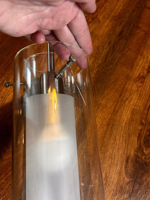 Lampa wisząca szklany klosz lekko uszkodzony
