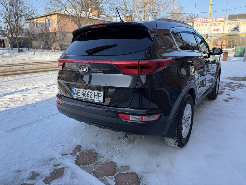 Продам Кіа Спортедж не фарбоване 2.0 автомат