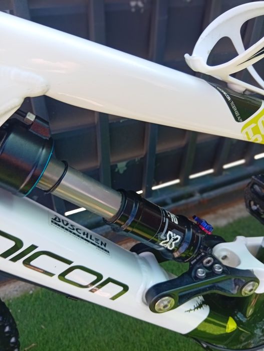 Bicicleta Bionicon Edison LTD | Suspensão Total | BTT Enduro/Downhill | Excelente Estado