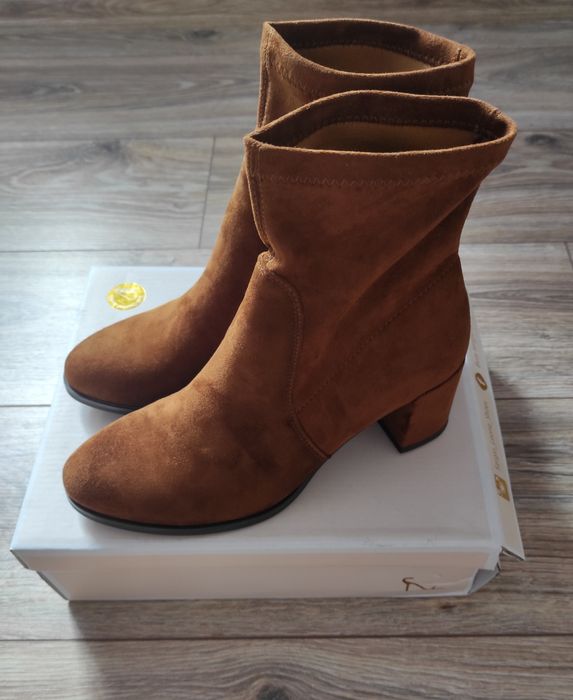 Botki zamszowe Camel Sergio Leone r.37