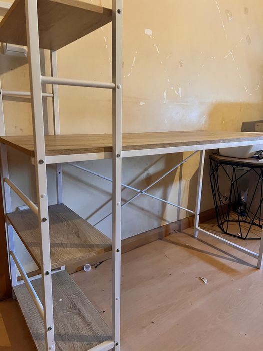 Escrivaninha/ Secretária