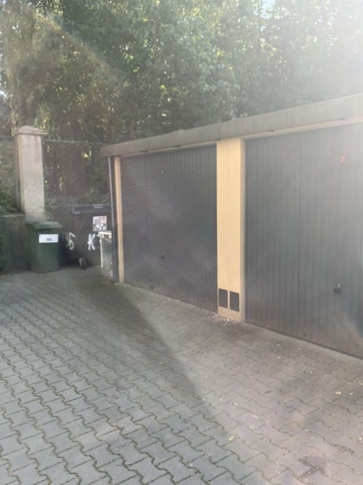 RADIOSTACJA, ul. Kopcińskiego 35, nowy garaż 2021 r.