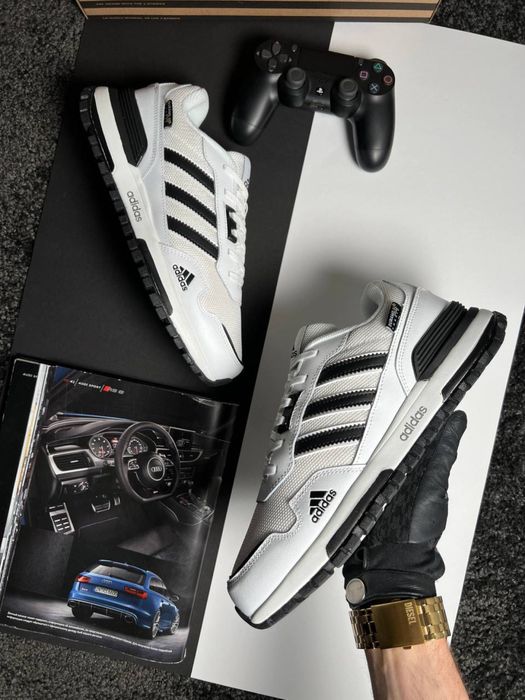 Чоловічі кросівки адідас Adidas ZX 700 White Black [41,42,43,44,45,46]