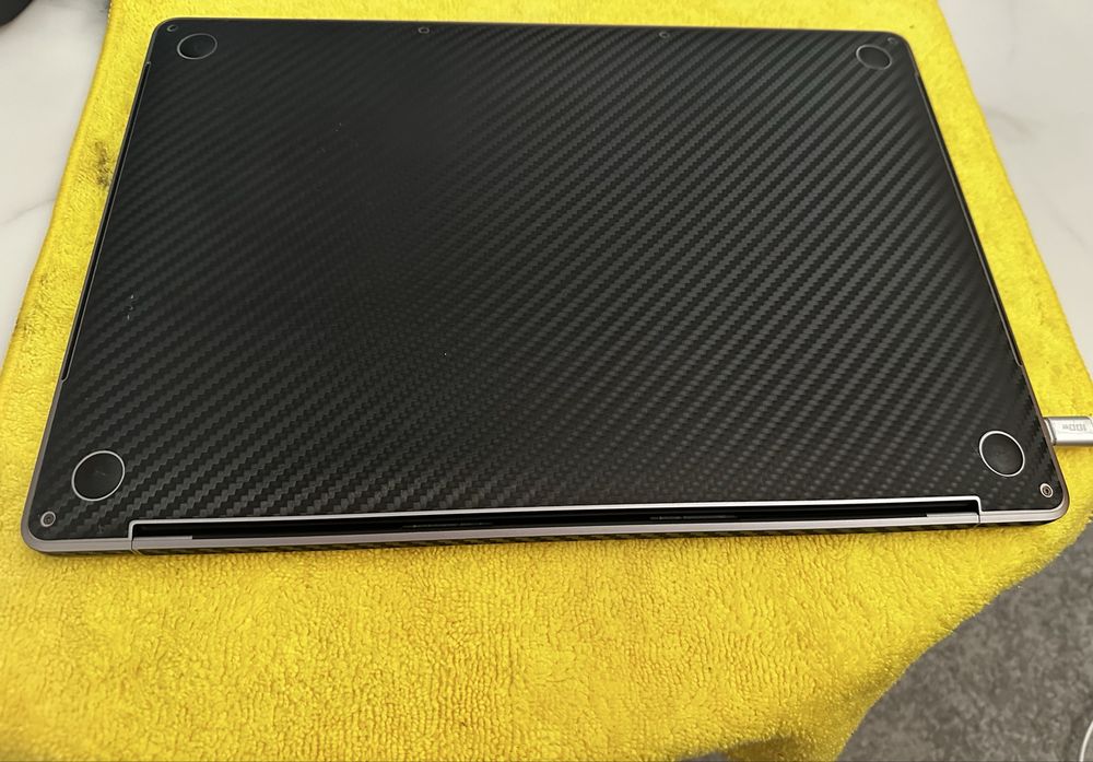 MacBook Pro 15-inch , 2016