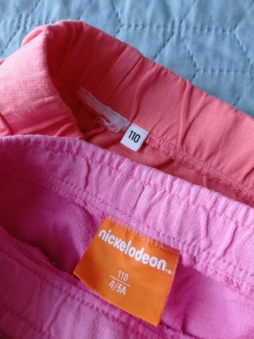 Krótkie spodenki dresowe rozm. 110