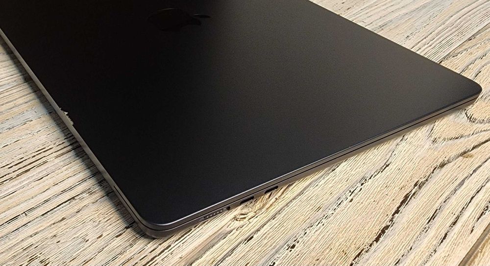 MacBook Air 15 2025 M4 16/256 Midnight (MW1L3) | 930$ | Гарантия