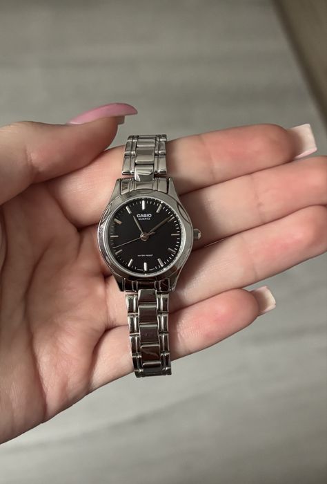 Годинник Casio жіночий