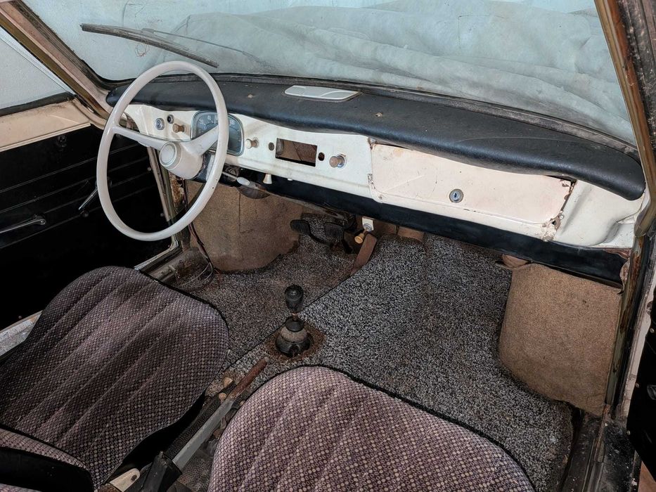 BMW 700 — fotografia 11