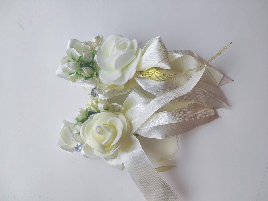 Набір Весільні бутоньєрки якісної ручної роботи