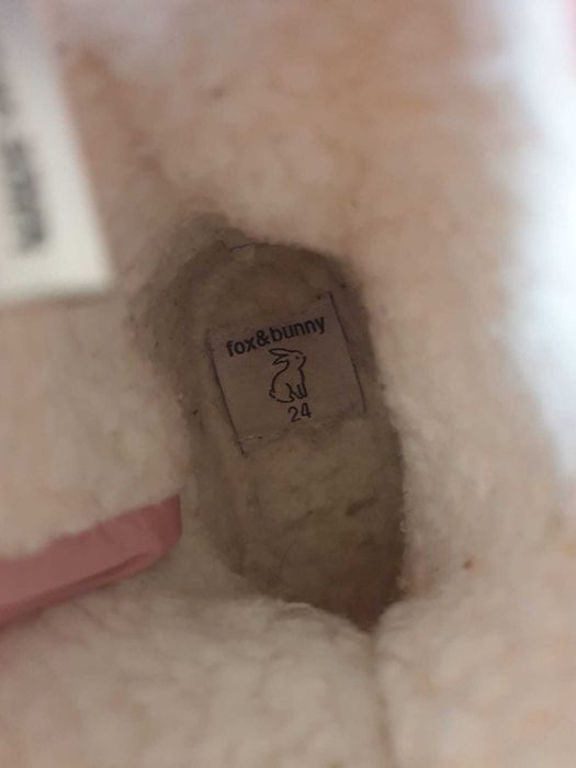 Buty śniegowce ocieplane puder róż Sinsay 24