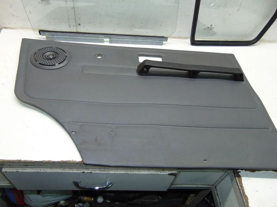 Renault Trafic vidros/Quartela usado em bom estado
