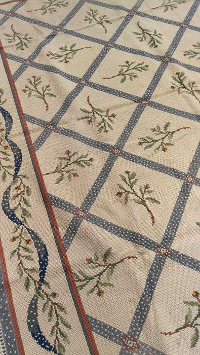 Tapete Arraiolos MÉDIO - 2,70m x 2,30m
