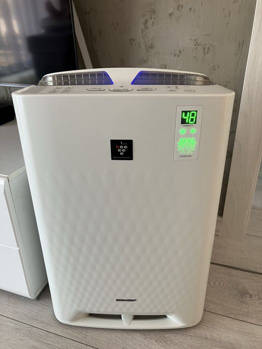 Oczyszczacz powietrza SHARP model KC-A60 plasmacluster