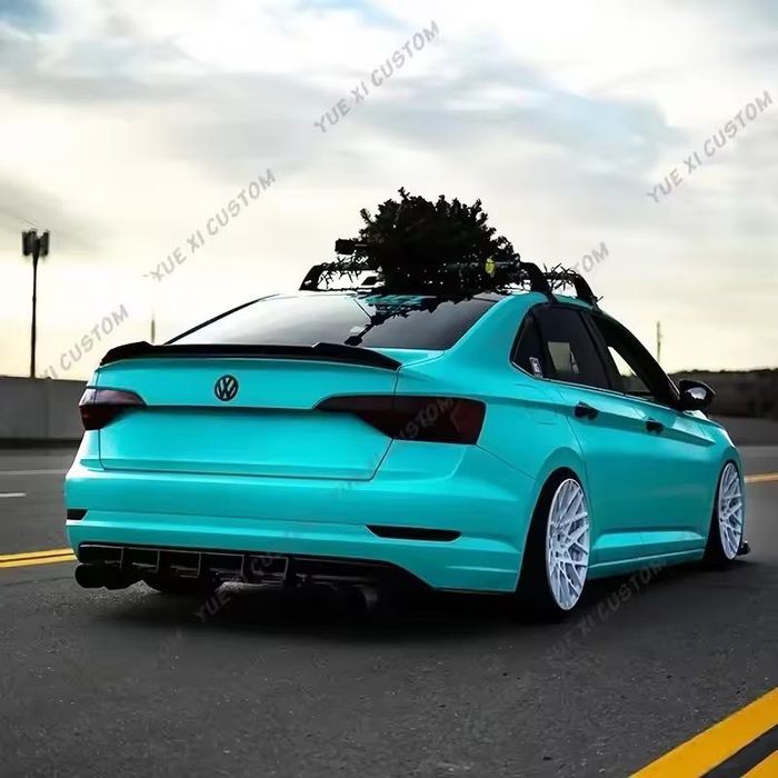 Спойлер Volkswagen Jetta 7 накладка на багажник ляду бленда Джета 7 фольц