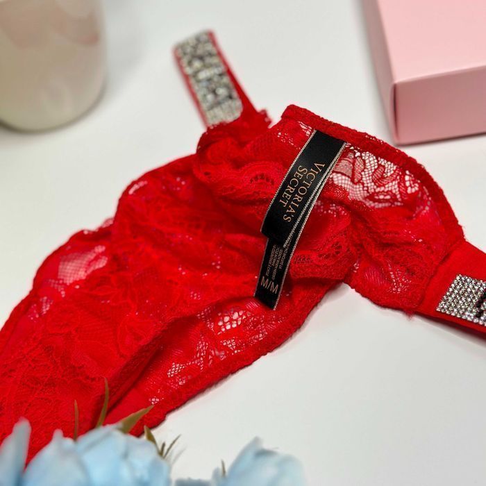 Женское белье Victoria's Secret. Жіночі мережевні трусики/бразиліани Вікторія Сікрет