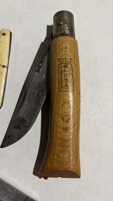Quatro canivetes, Opinel e outros