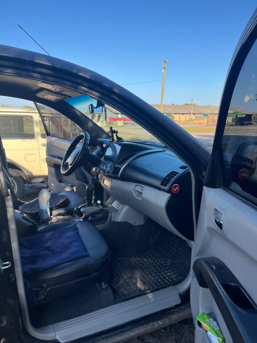 Продам Mitsubishi L200