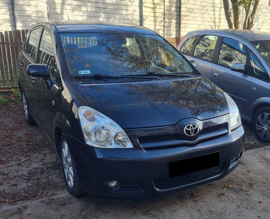 Maska Toyota Corolla Verso kolor 209