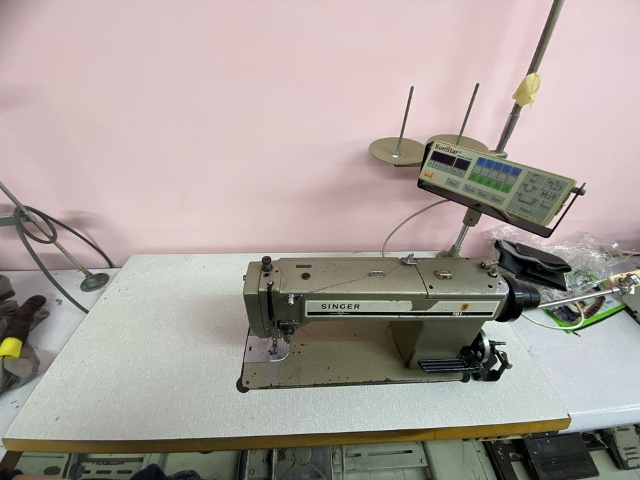 Maquina de costura singer