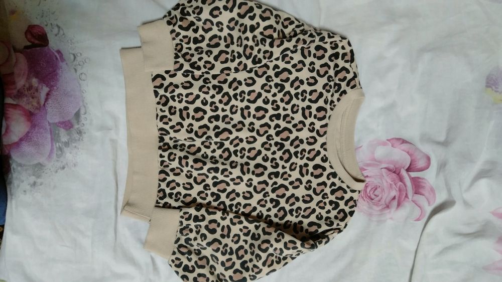 Свитера, свитшот для девочк размер 98 104 3-4 года