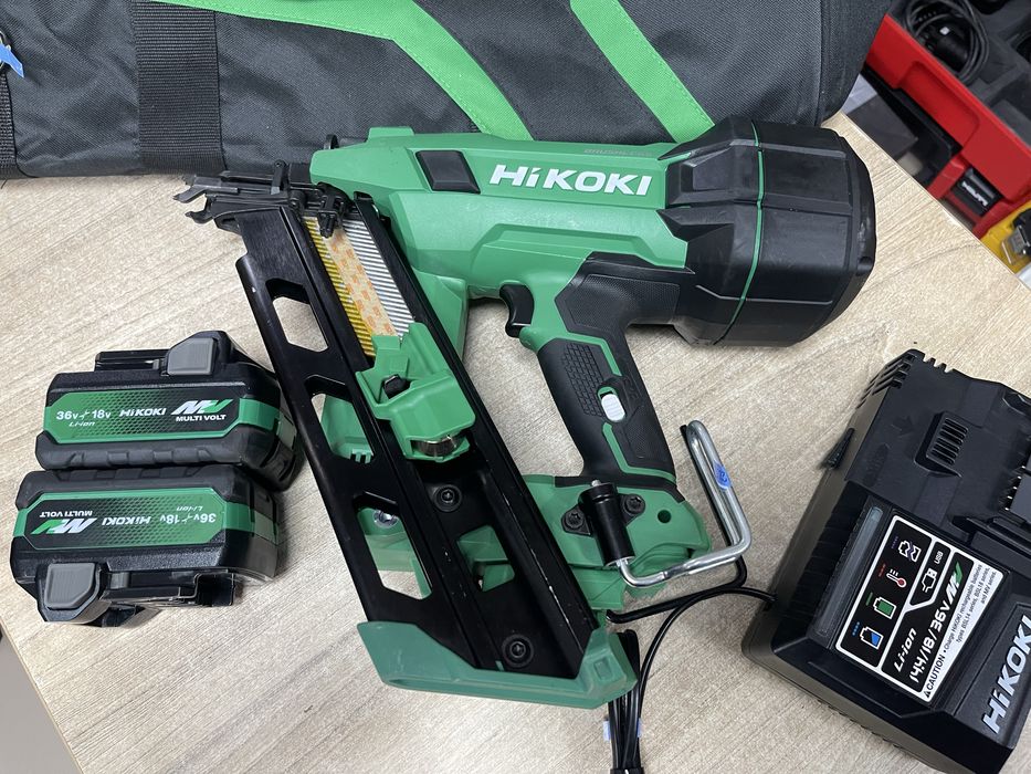 Hikoki NR1890DCA / акумуляторний нейлер для цвяхів до 90 мм