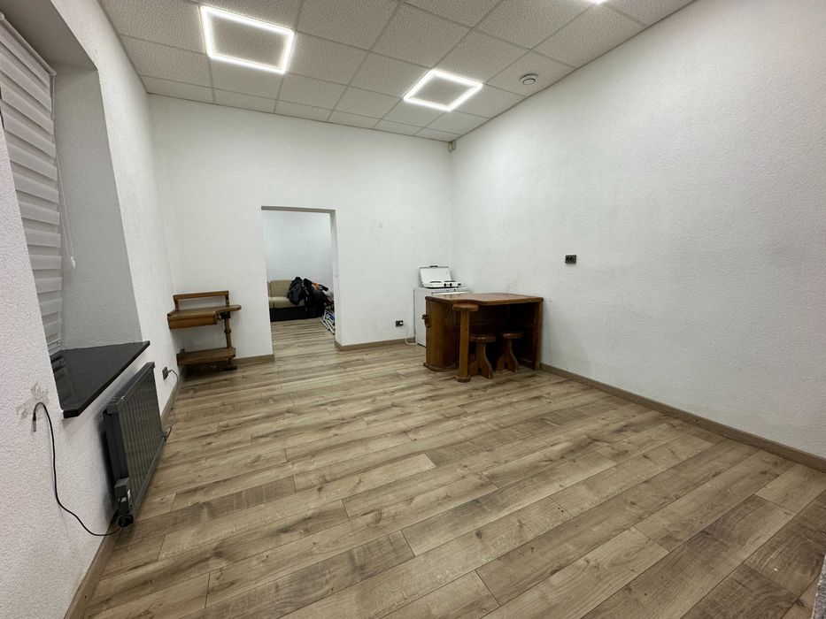 Продаж Квартири/Офісу в центрі міста. Майдан ринок.