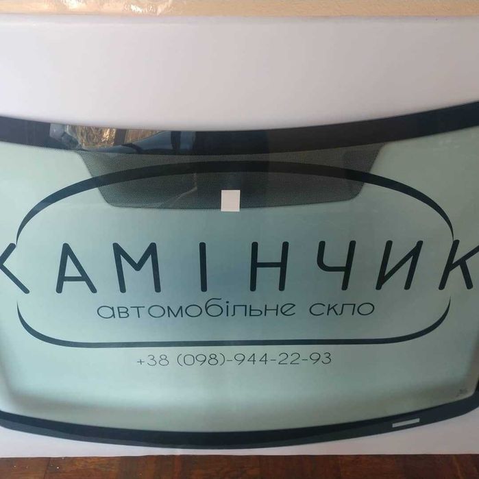 Лобове скло Ford Transit Custom Connect Courier Escort Sierra Skorpio