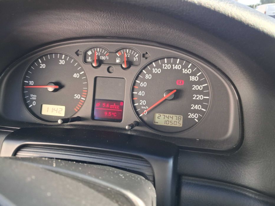 vendo volkswagen passat variante tdi 115