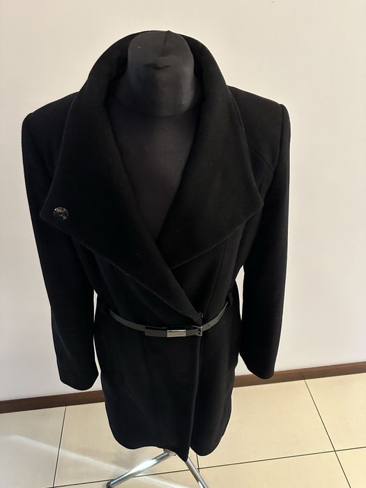 Płaszcz damski Mango