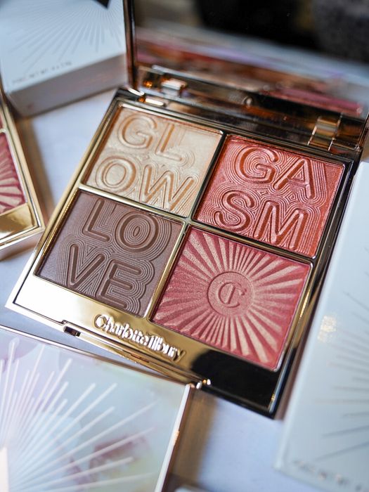 Палетка для обличчя Charlotte Tilbury Glowgasm Face Palette Lovegasm